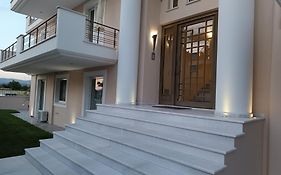 Aria Luxury Apartments